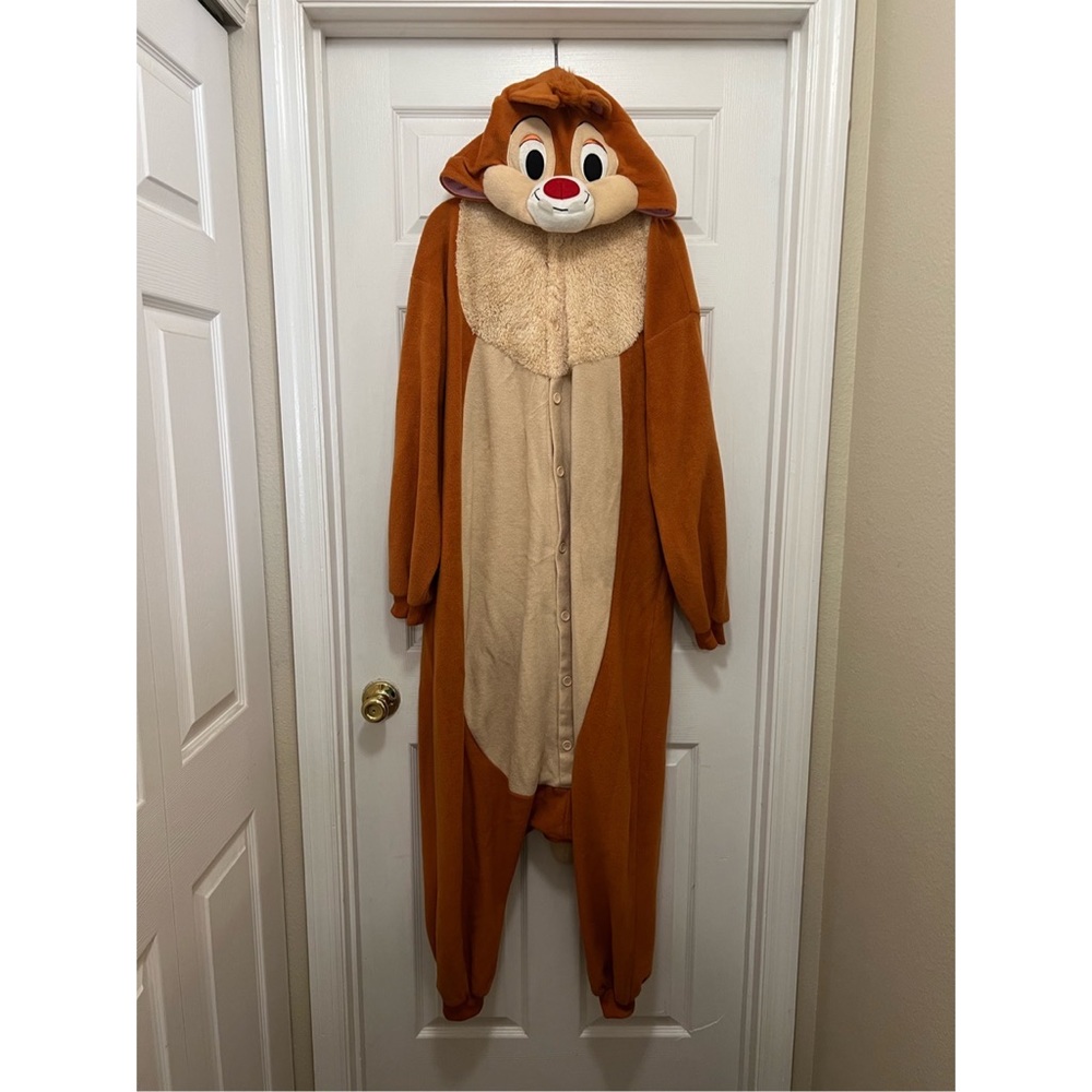 Disney Kigurmi - Onesie Pajamas Adult Medium - Chip the Chipmunk